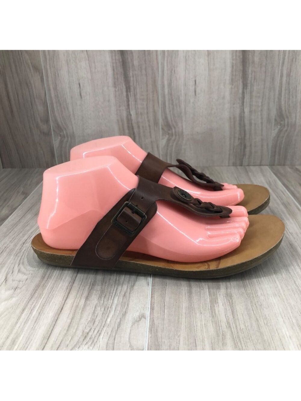Blowfish Sandals Womens 9 Malibu Brown Thong Flat Shoes